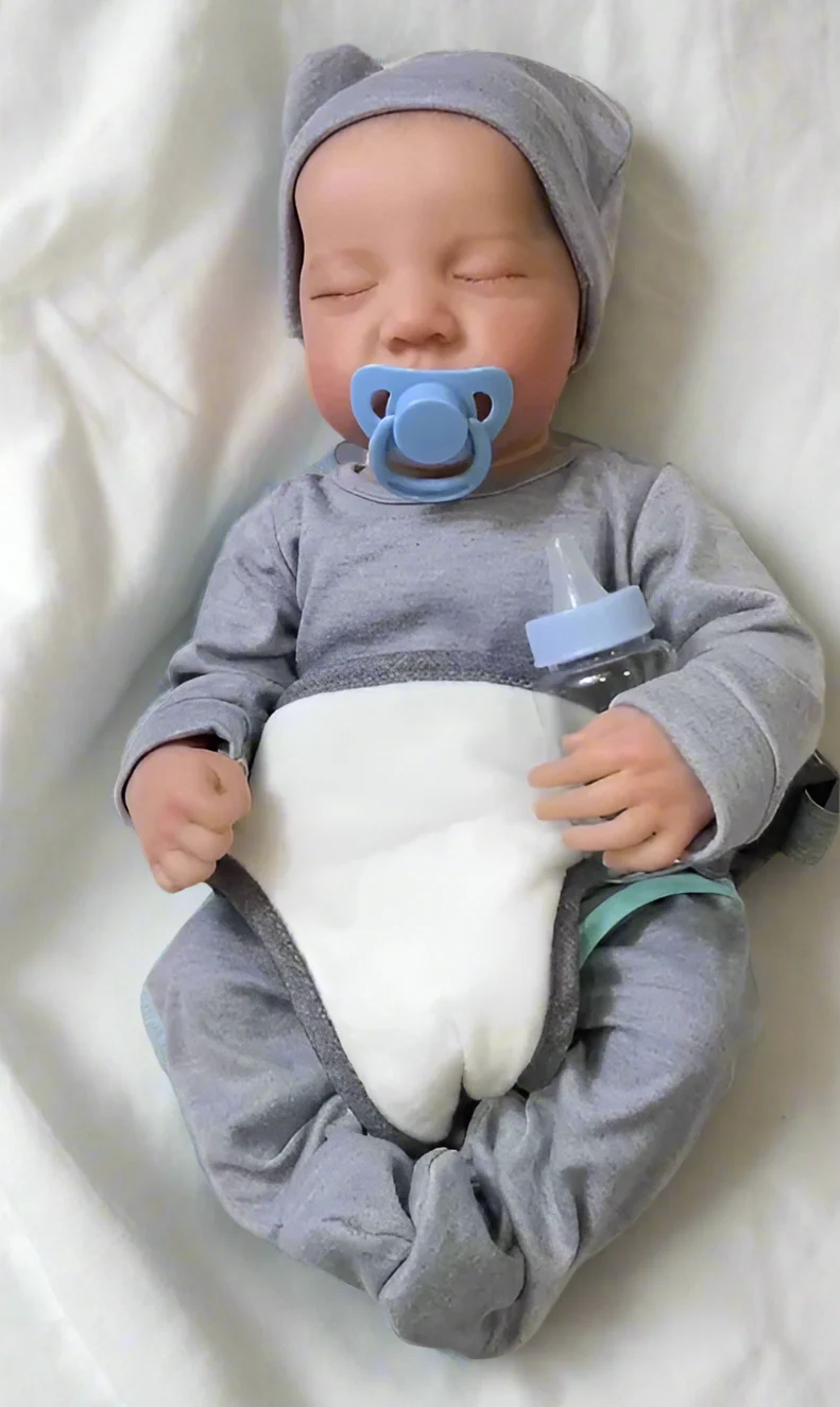 LeviRealistiskRebornBabydukke_3D-malthud